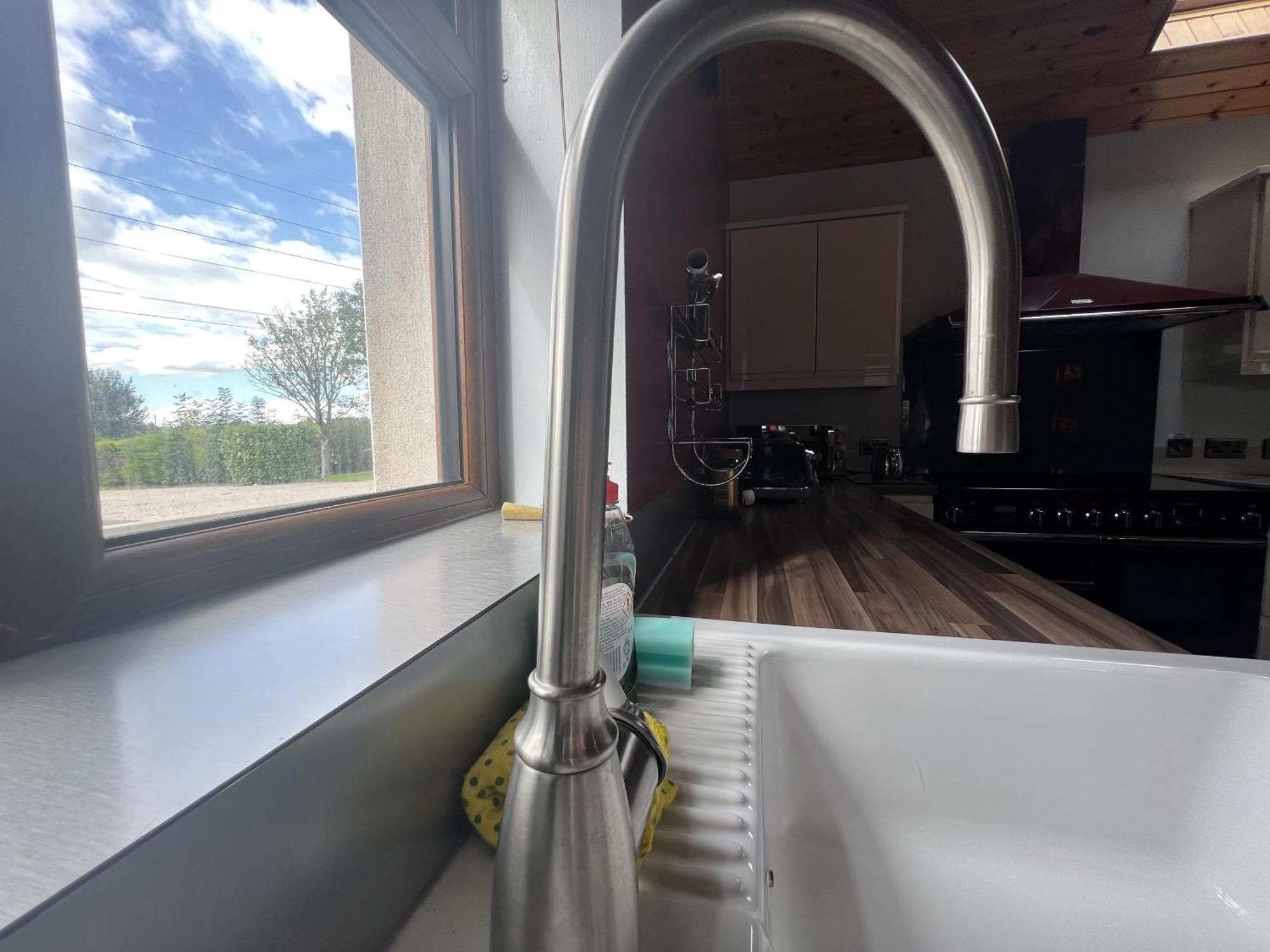 Avoca Lodge Лисбърн Екстериор снимка